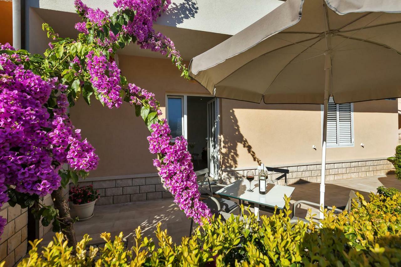 Deluxe Apartments Kate Makarska Exteriör bild